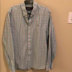 Vineyard Vines long sleeve button down shirt